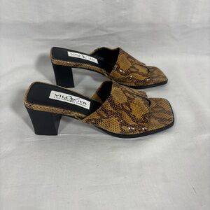 Villager Liz Claiborne Snakeskin‎ Leather Slip On Square Heeled Sandals Sz. 6.5